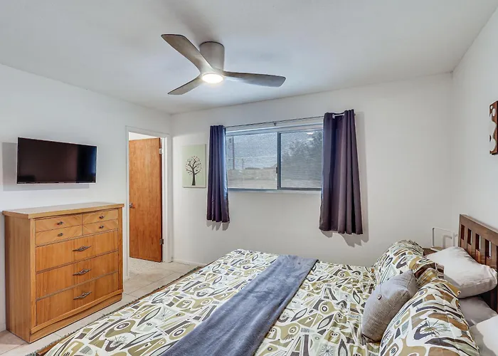 Pool & Patio! Mod Desert Digs Near Havasu * Lake Havasu City