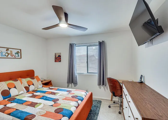 Pool & Patio! Mod Desert Digs Near Havasu * Lake Havasu City