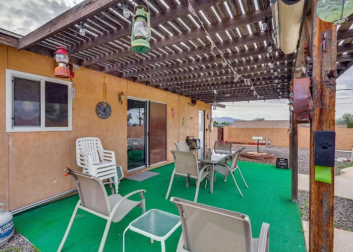 Pool & Patio! Mod Desert Digs Near Havasu