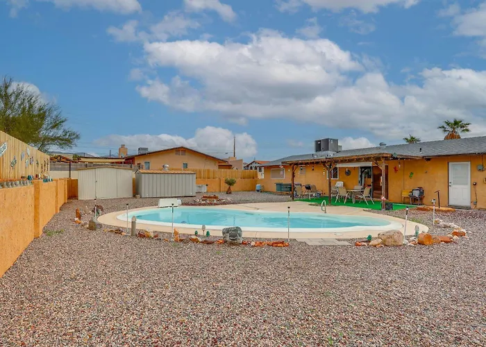 Pool & Patio! Mod Desert Digs Near Havasu Holiday home Lake Havasu City