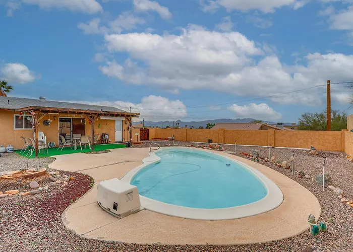 Pool & Patio! Mod Desert Digs Near Havasu *